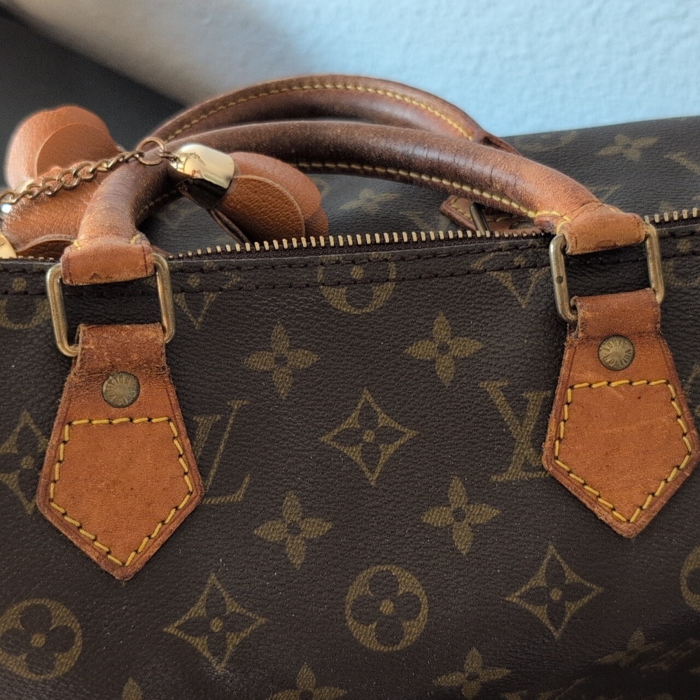 Louis Vuitton Monogram Canvas Handbag - Picture 11 of 15
